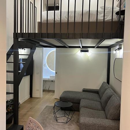Cortivo House Suite Perugino 8 ミラノ エクステリア 写真